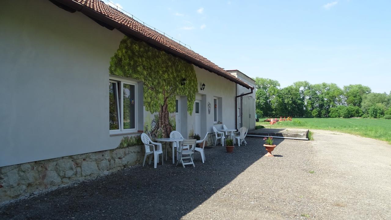 Apartman U Kocky Blansko Exterior foto